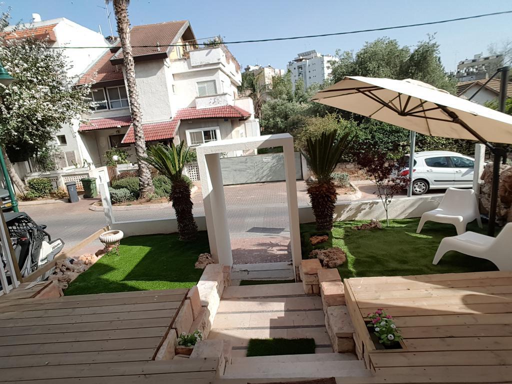 Emile zola Villa Rishon Letzion Exterior foto